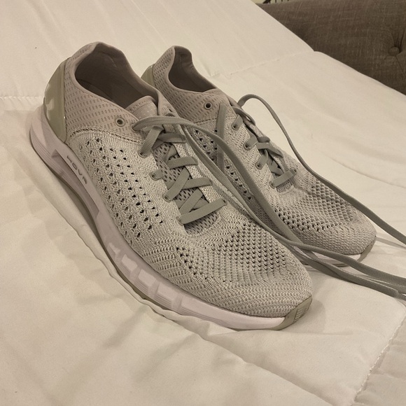 UNDER ARMOUR - HOVR Sonic Running Shoe - White/Grey - Women’s 8.5 (US) - Picture 3 of 7